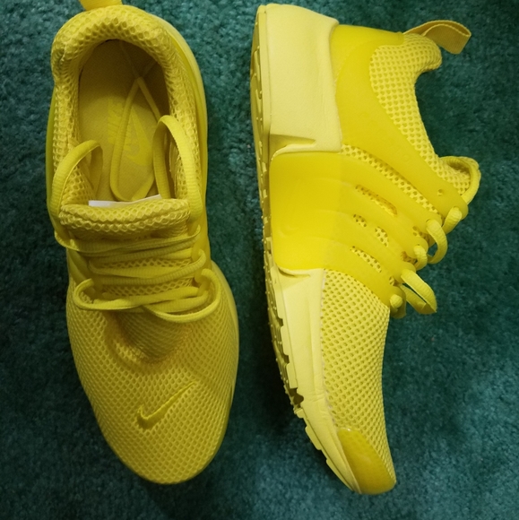 Nike Shoes - Nike Air Presto Ultra Breeze